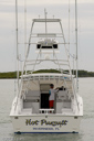 Hot Pursuit-stern-3