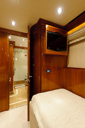 photos/Sherri_Lynn_guest_stateroom_2.jpg