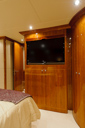 photos/Sherri_Lynn_lower_master_stateroom_3.jpg