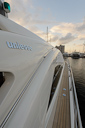 photos/Dolce_Vita-starboard_passageway.jpg