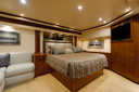 photos/Road_Builder_master_stateroom_1.jpg