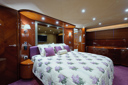 photos/Amazing_Grace_master_stateroom_1.jpg