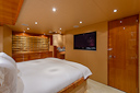 photos/Happy_Fish-master_stateroom-5.jpg