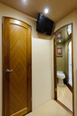 photos/Business_crew_stateroom_2.jpg