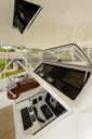 photos/Business_flybridge_5.jpg