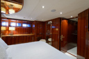 4mal-master_stateroom-4