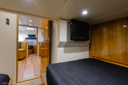 Reelin & Dealin-aft_stateroom-3