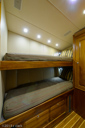 Attitudes-starboard_guest_stateroom